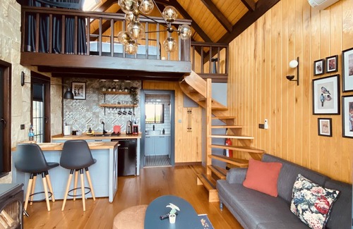 Kartepe Apartment | Scenic Kartepe Panorama: Guest Rated 9.8 with Ocean Views