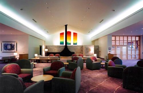 Kitasaku-gun Hotel | Artful Getaway at Karuizawa Club with Family-Friendly Dining