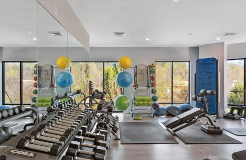 Charlotte Apartment | Inviting Kasa Dilworth Charlotte: Family-Friendly Oceanfront Stay