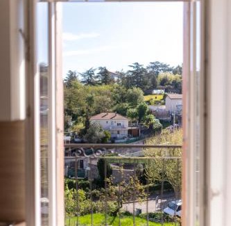 Rive-de-Gier Apartment | Inviting KASA DUPLEX: Pet-Friendly with Private Parking