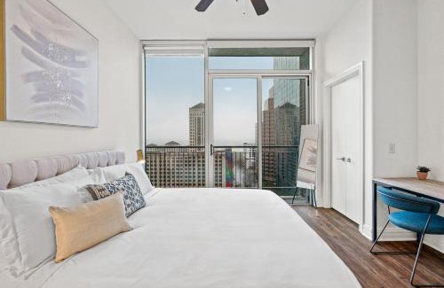 Waller Creek District Apartment | Explore Kasa Lady Bird Lake: Pet-Friendly & Scenic Retreat