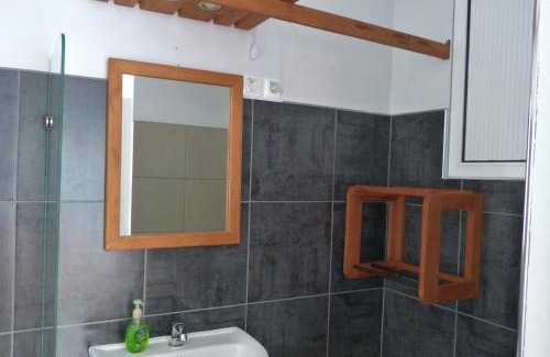 Ponta do Sol Bed & Breakfast | Oceanfront Kasa Tambla: Guest Rated 9/10 for Families