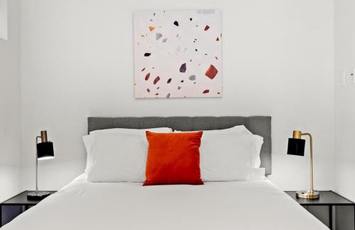 Pacific Heights Hotel | Pet-Friendly Stay at Kasa The Addison San Francisco