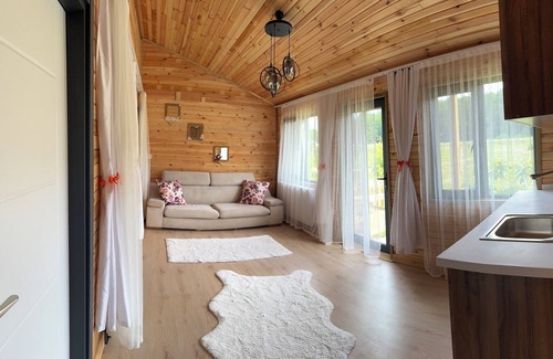 Demirkoy Ski Chalet | KASABBA