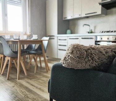 Vicenza Apartment | Family-Friendly Kasakiwi Apartment with Delicious Breakfast