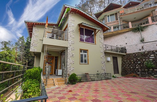 Shyamkhet Cottage | Inviting Kasbah 3 BHK with Breakfast & Family Amenities