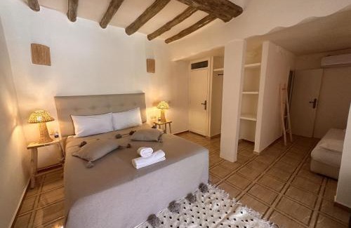 Chwiter Villa | Relax at Kasbah LINAH: Family-Friendly with Pool Access