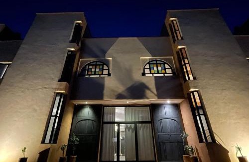 Tarmigt Hotel | Experience Kasbah Yu Palace: Oceanfront Oasis with Pool