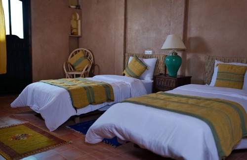 Tarmigt House | Discover Kasbah Zitoune: Family-Friendly with Pool & Spa