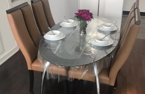 Toronto Entertainment District Apartment | Family-Friendly Kashaneh at Ice: Guest Rated 8/10 Stay