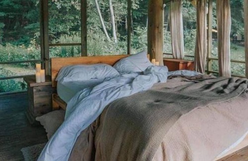 Karatu Bed & Breakfast | Adventure Awaits at Kasi Tembo Rest House for Families