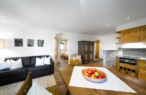Hoetting Apartment | Top-Rated Kasperhof Apartments Innsbruck for Families & Pets