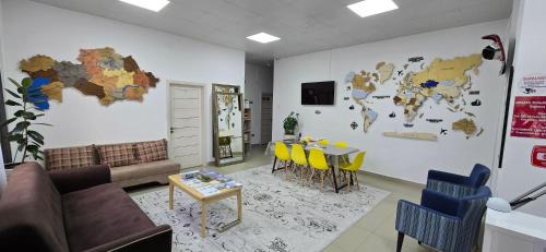 Aktau Hostel | Budget-Friendly Kaspi Hostel: Rated 9/10, Family Amenities
