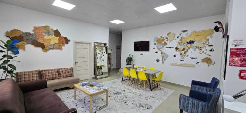 Aktau Hostel | Budget-Friendly Kaspi Hostel: Rated 9/10, Family Amenities