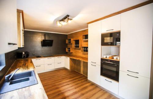 Bran House | Beachfront Bliss at Kassa: 4-Star Spa & Ocean Views