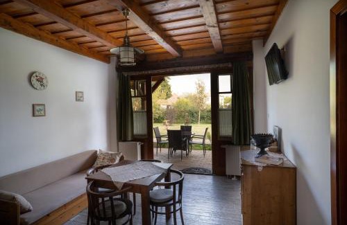 Kaposmero House | Pet-Friendly Stay at Kassai Fogadó – Rated 10/10!