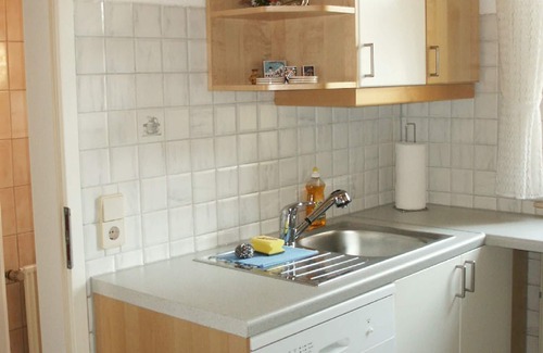 Philippinenhof-Warteberg Apartment | Top-Rated Kassel Apartment with Pool & Family-Friendly Perks
