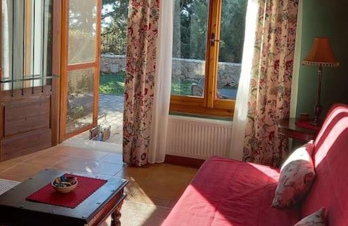 Arachova Apartment | Child-Friendly Kastalia Country Home - Guest Rated 9.8