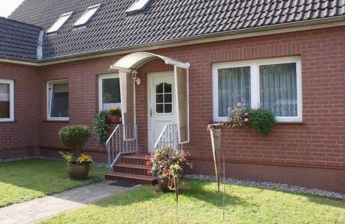 Krassow Apartment | Discover Family-Friendly Comfort at Kastanienallee - ABC66