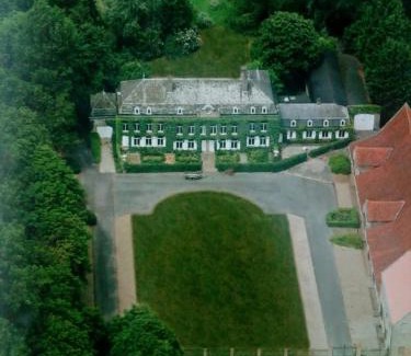 De Moeren Apartment | Family-Friendly Stay at Kasteel Sint-Flora