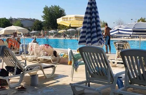 Bayramoglu Mahallesi Apartment | Discover Kastel Place: Relax with Pool and Breakfast