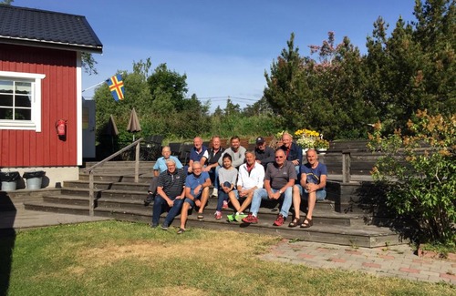 Sund Bed & Breakfast | Experience Comfort at Kastelholms Gästhem with Hot Tub Access