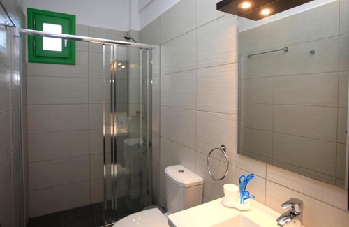 Alopronia Apartment | Top-Rated Kastellos Apartments on Sikinos Island
