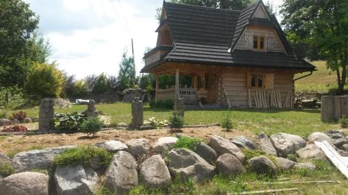 Bytow House | Discover Kaszubska Górska Chata: Family & Pet Friendly Retreat