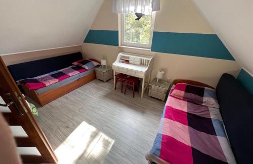 Suleczyno House | Top-Rated Kaszuby Cottage by Lake Gowidlińskie, Pet Friendly