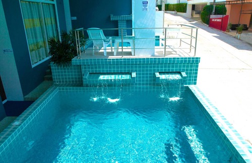Karon House | Family-Friendly Kata Sea Host Near Beautiful Beaches