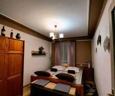 Satoraljaujhely Apartment | Pet-Friendly Escape at Kata Vendégház with 9.3 Rating