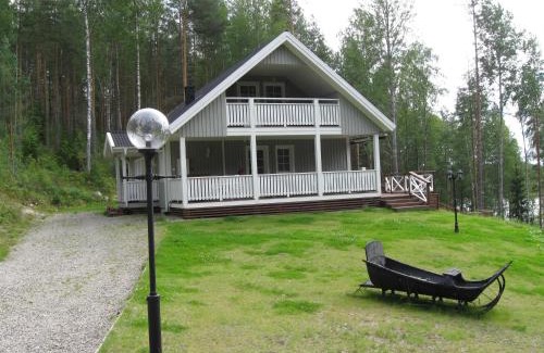 Enonkoski Villa | Discover Katajaranta: Pet-Friendly Oceanfront Retreat
