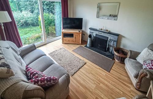 Warbstow House | Pet & Child Friendly Getaway at Kates Cottage