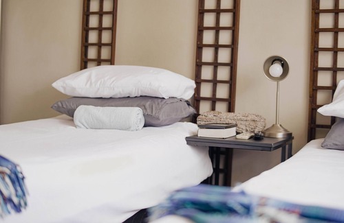 Windhoek House | Kate's Nest Guesthouse: Family-Friendly Retreat with Pool