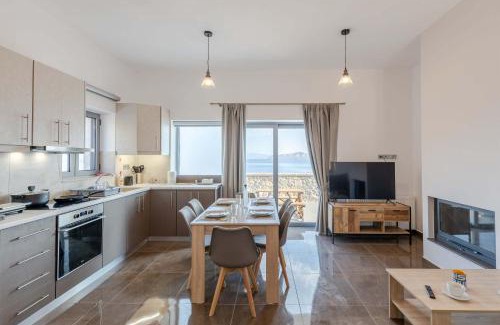 Monemvasia House | Katerina's Villas - Monemvasia Beachfront Stone Paradise