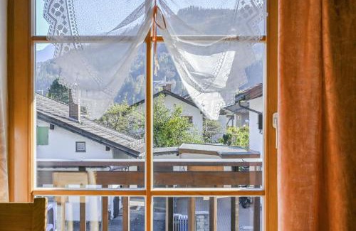 Garmisch-Partenkirchen Apartment | Spacious Katharinenhof Ferienwohnung Kramer for Families