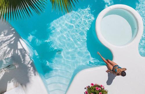 Geafond Resort | Discover KATIS Villas Boutique: Oceanfront Bliss in Bahiazul