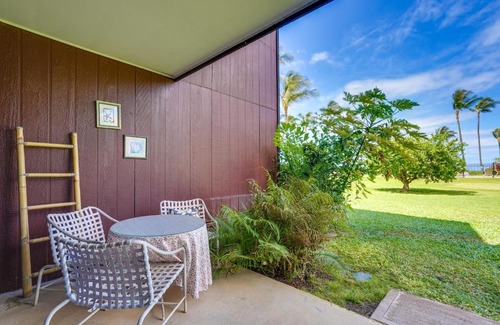 Kaunakakai Apartment | Relaxing Kaunakakai Home with Pool and Ocean Views