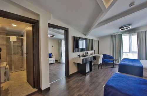 Nilufer Hotel | Relaxing Stay at Kavala Hotel with Family-Friendly Amenities