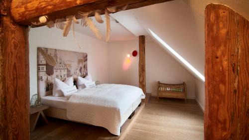 Muritz Hotel | Enchanting Kavaliershaus Schloß Blücher by Finckenersee