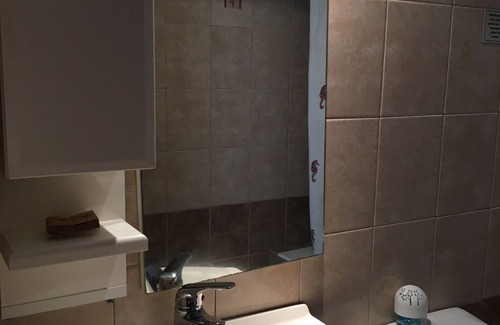 Kalo Chorio House | Guest Rated 9.6 - Kavousanos Apartments with Ocean View