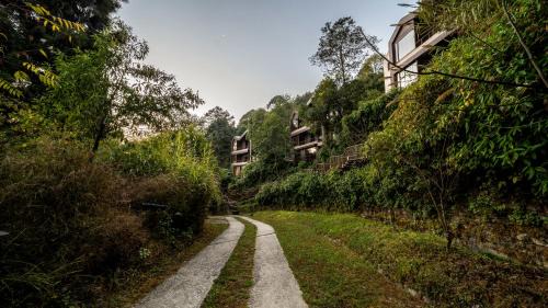 Bageshwori Resort | Elegant Kavya Resort & Spa with Ocean Views and Spa