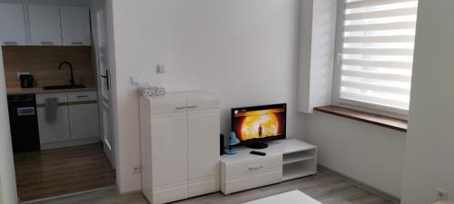 Głuchołazy Apartment | Charming Kawalerka Near the Mountains - Rated 9.6/10