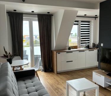 Kalisz Apartment | Scenic Kawalerka with Stunning Views of Kalisz