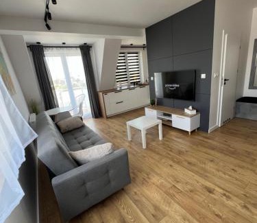 Kalisz Apartment | Scenic Kawalerka with Stunning Views of Kalisz