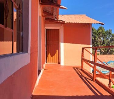 Isla Amantani Cabin | Cozy Kawsay Wasi Lodge - Family-Friendly with Dining Options