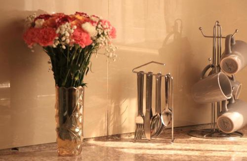 Eldoret Apartment | Inviting Kay Homes: Pool & Wheelchair Accessible Comfort