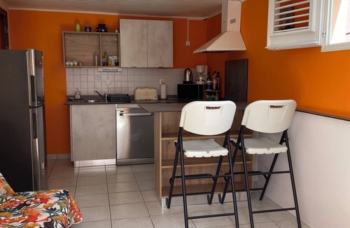 Trois-Rivieres Apartment | Relaxing Kay Margo T3 with Pool and Ocean Views