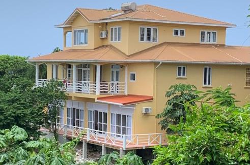 Bois d'Orange Apartment | Relax at Kay Nou Apartments: 4-Star Oceanfront Escape