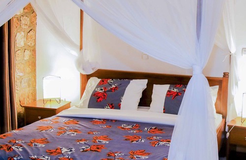 Buhongo Bed & Breakfast | Kay Sun Hotel which offer different service and facilities